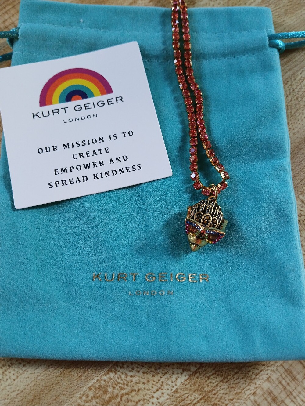 Kurt Geiger NWT Sunglasses Raven Choker Necklace & Dustbag